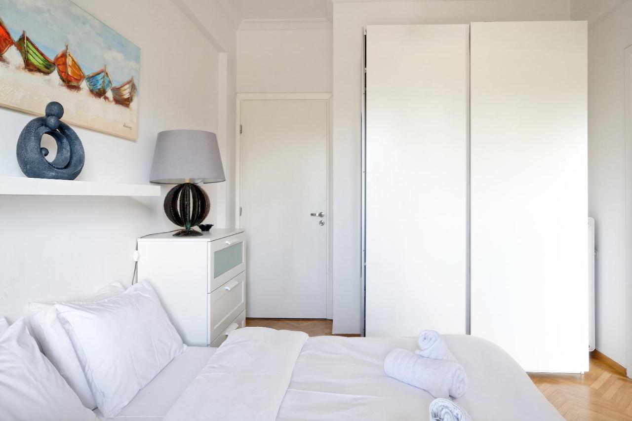 Glyfada Breeze Apartments Atenas Exterior foto