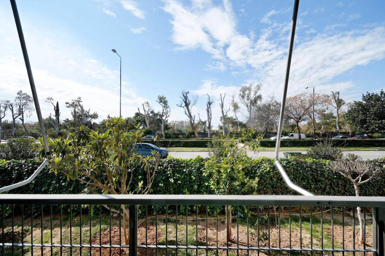 Glyfada Breeze Apartments Atenas Exterior foto